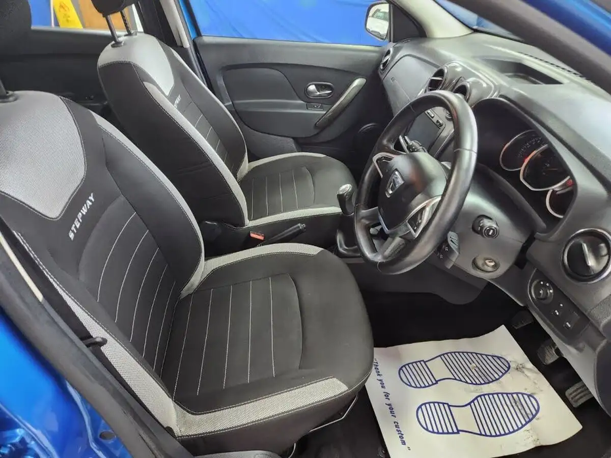 2017-dacia-sandero-stepway-15dci-laureate-big-17