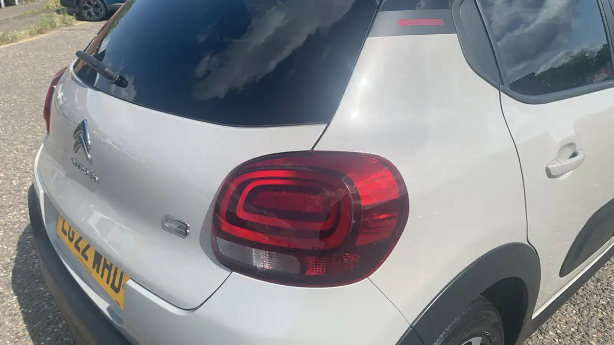 2022-citroen-c3-12-puretech-c-series-big-44