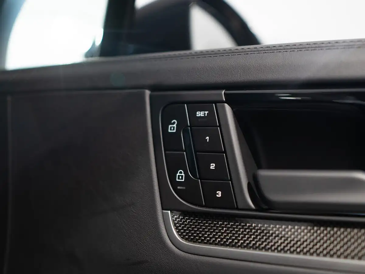 2024-porsche-cayenne-30-v6-e-hybrid-470ps-coupe-big-8
