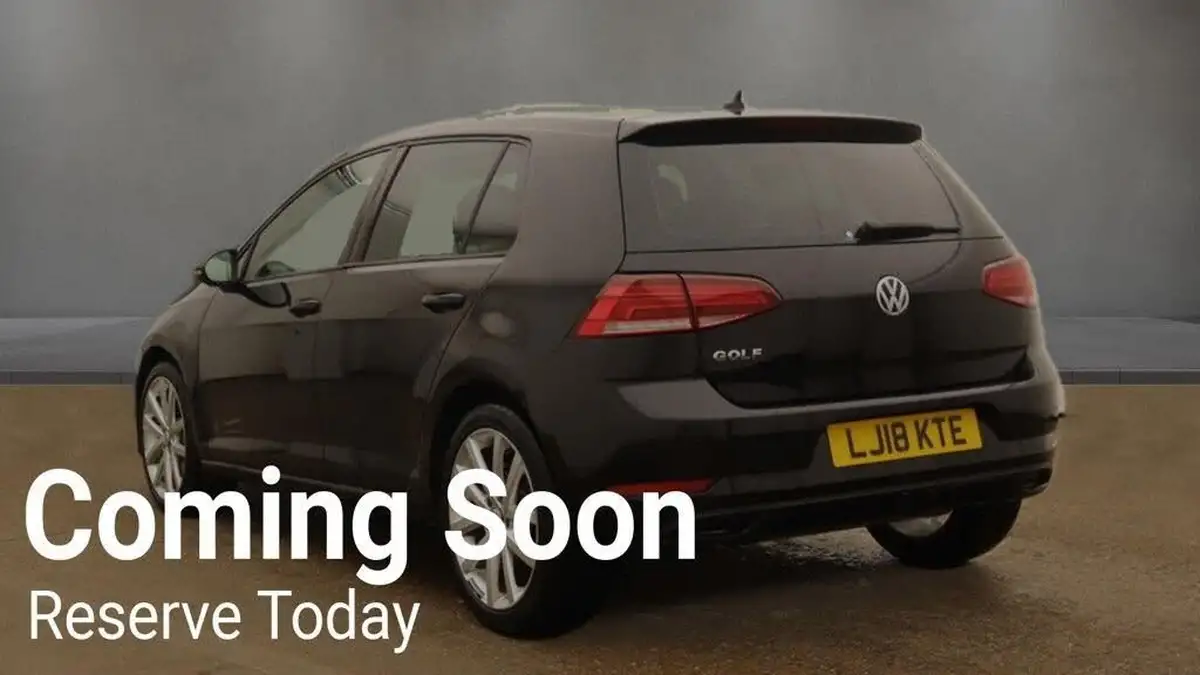 2018-volkswagen-golf-big-2