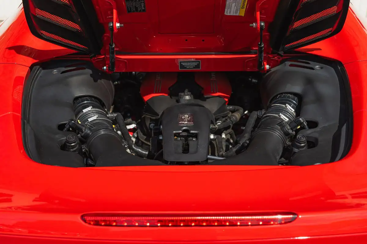 2017-ferrari-488-39-488-spider-big-19