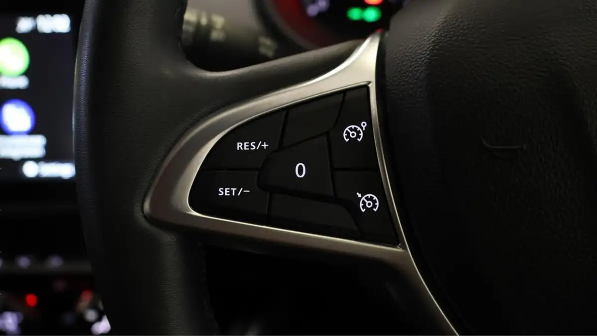 2022-dacia-duster-13-tce-prestige-150bhp-edc-big-22