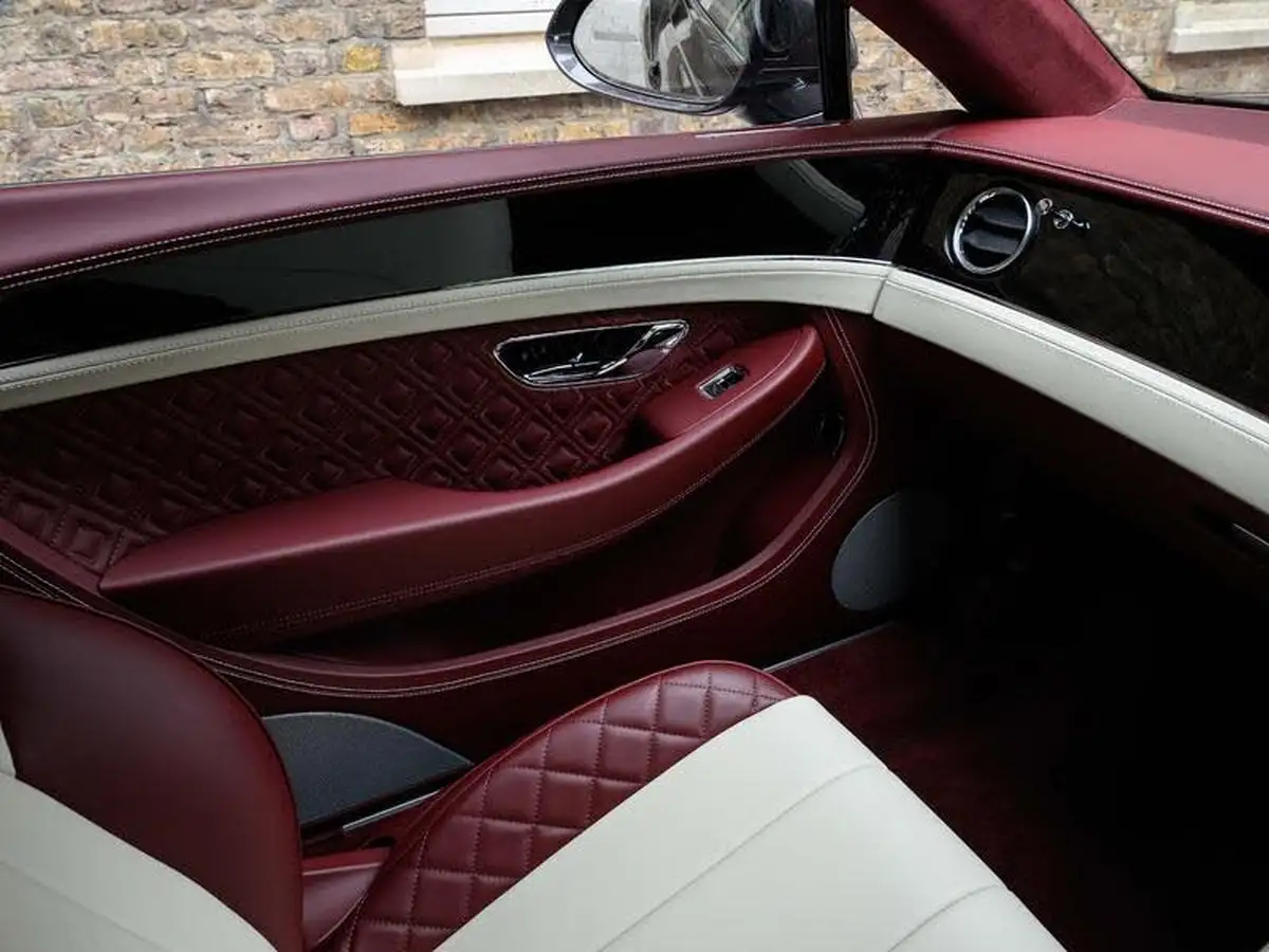 2022-bentley-continental-40-gt-v8-coupe-big-42