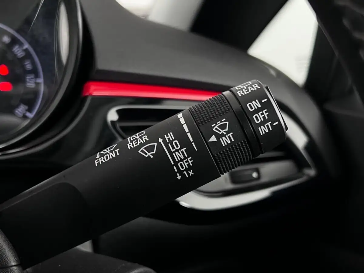 2019-vauxhall-corsa-14i-griffin-75ps-5d-big-21