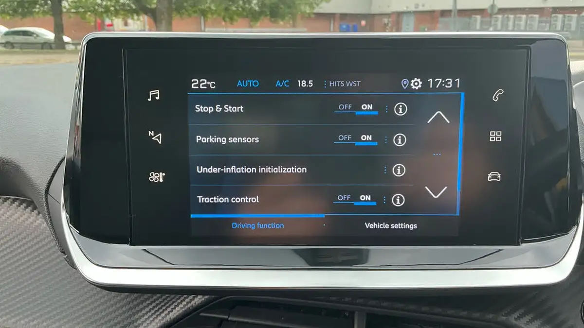 2021-peugeot-208-12-puretech-allure-premium-100bhp-big-29