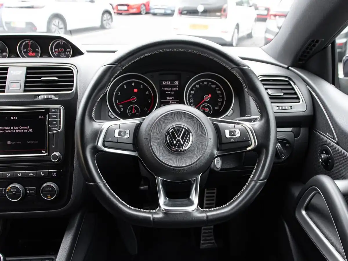 2017-volkswagen-scirocco-14-tsi-gt-ss-big-20