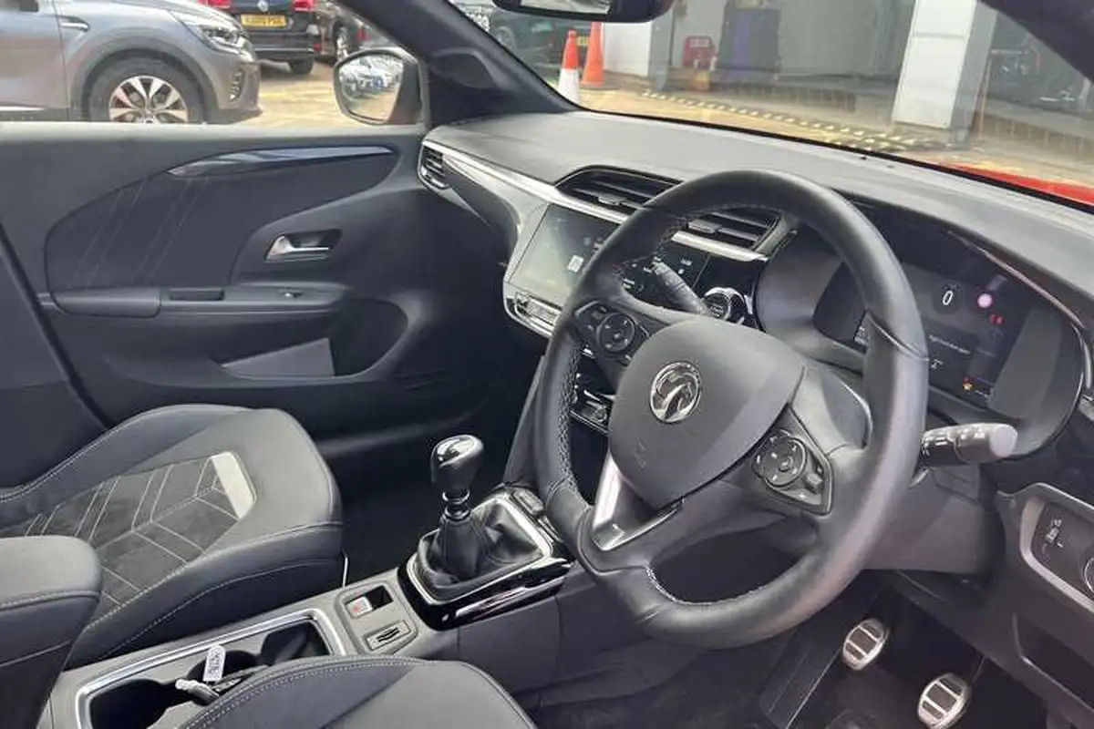2022-vauxhall-corsa-12-turbo-ultimate-100ps-big-13