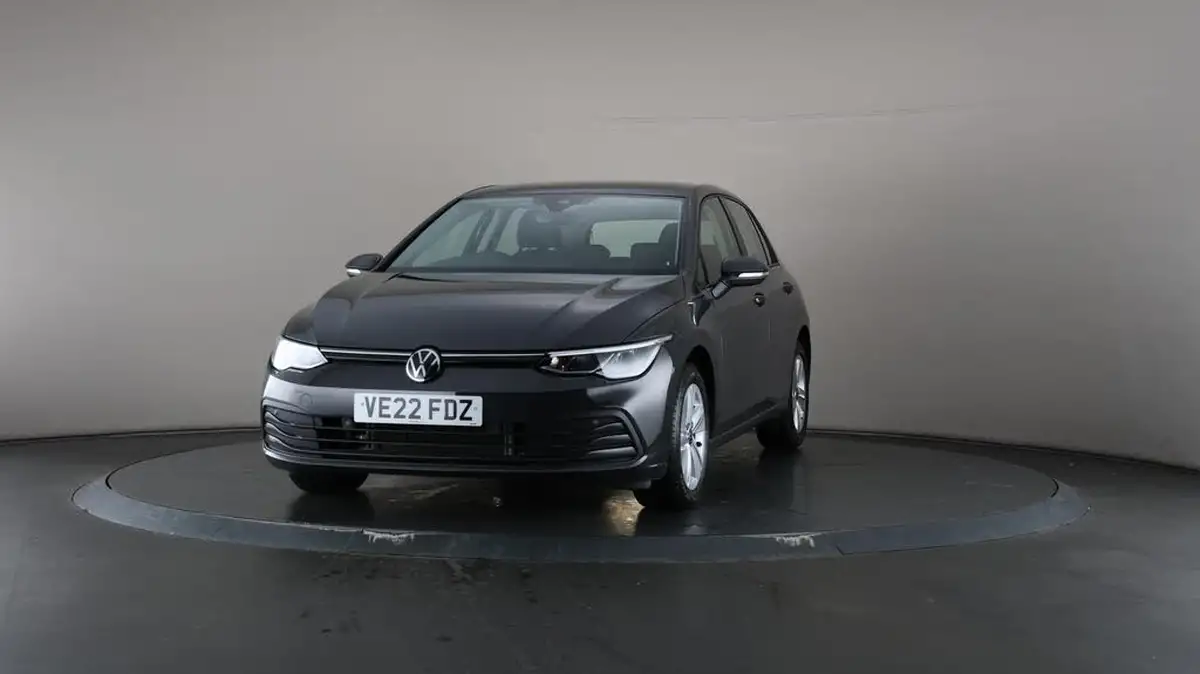 2022-volkswagen-golf-15-tsi-life-150ps-hatchback-big-46