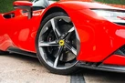 2023-ferrari-sf90-40t-v8-f1-dct-ss-4wd-small-24