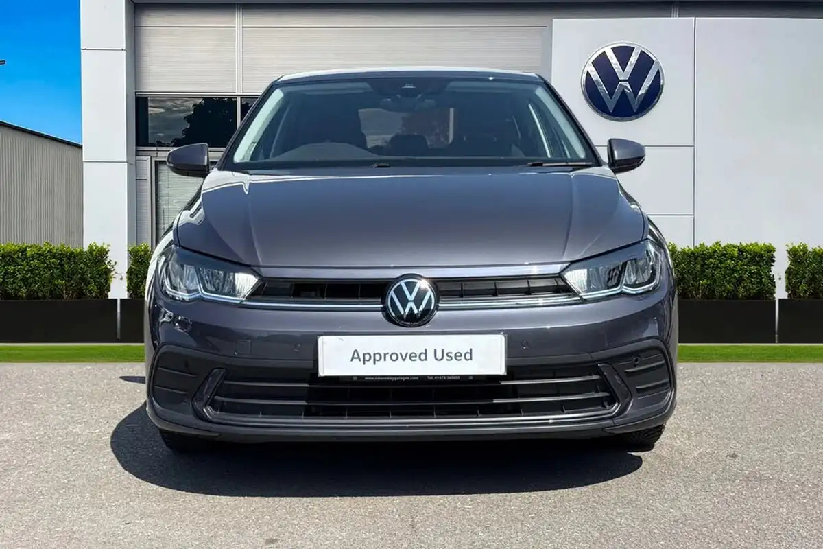 2023-volkswagen-polo-10-tsi-life-big-5