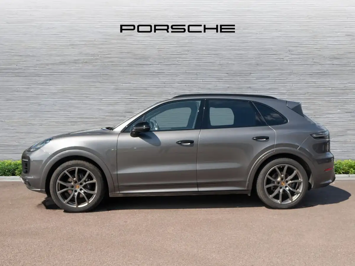 2019-porsche-cayenne-30-v6-station-wagon-big-4