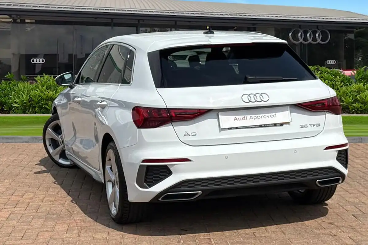 2024-audi-a3-15-35-tfsi-s-line-sportback-5d-tronic-big-1
