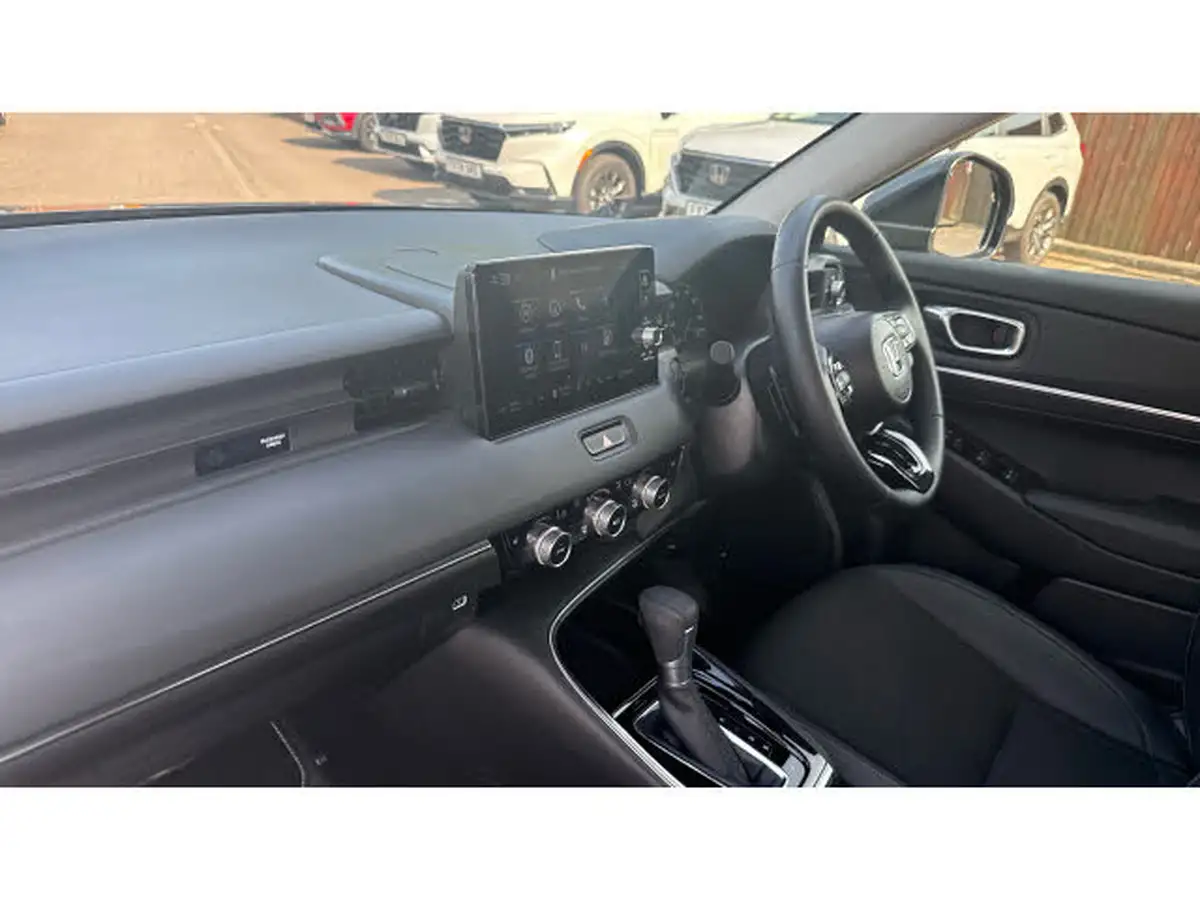 2022-honda-hr-v-15-i-mmd-advance-big-1