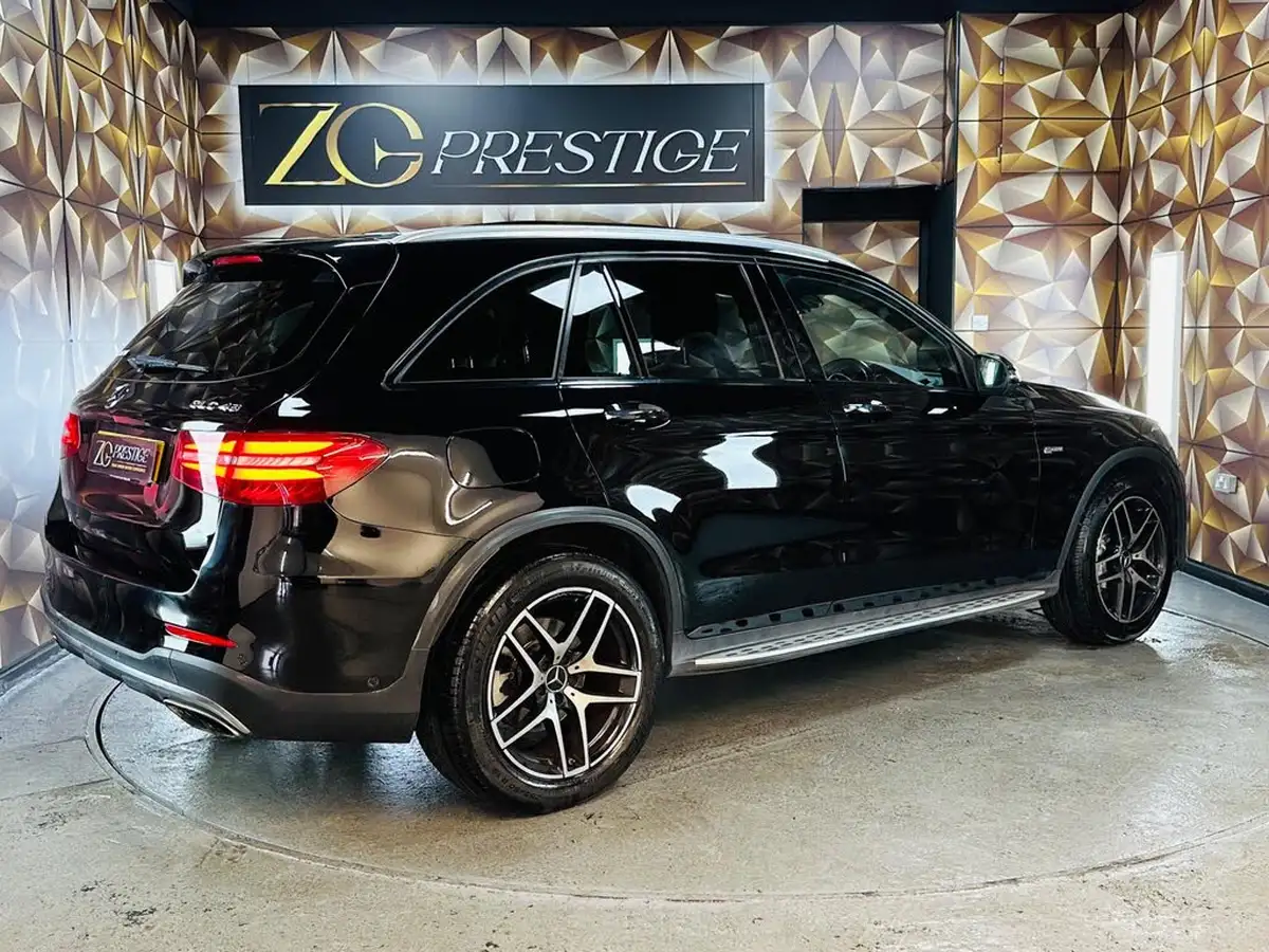 2016-mercedes-benz-glc-class-30-glc-amg-43-premium-plusss-station-wagon-big-36