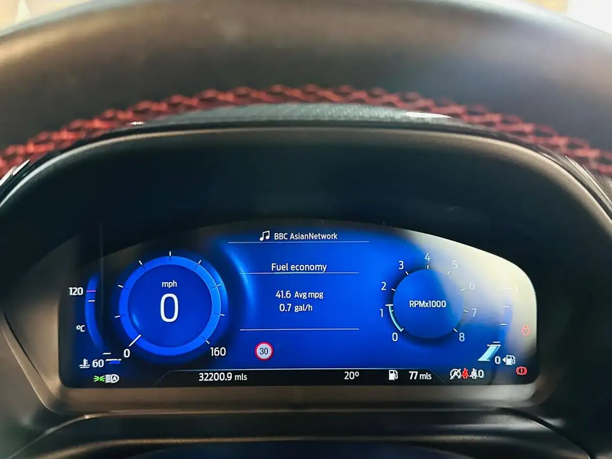 2020-ford-puma-big-49