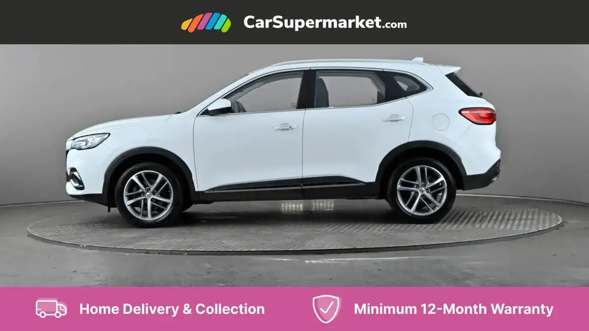 2021-mg-hs-15t-gdi-exclusive-162ps-big-6