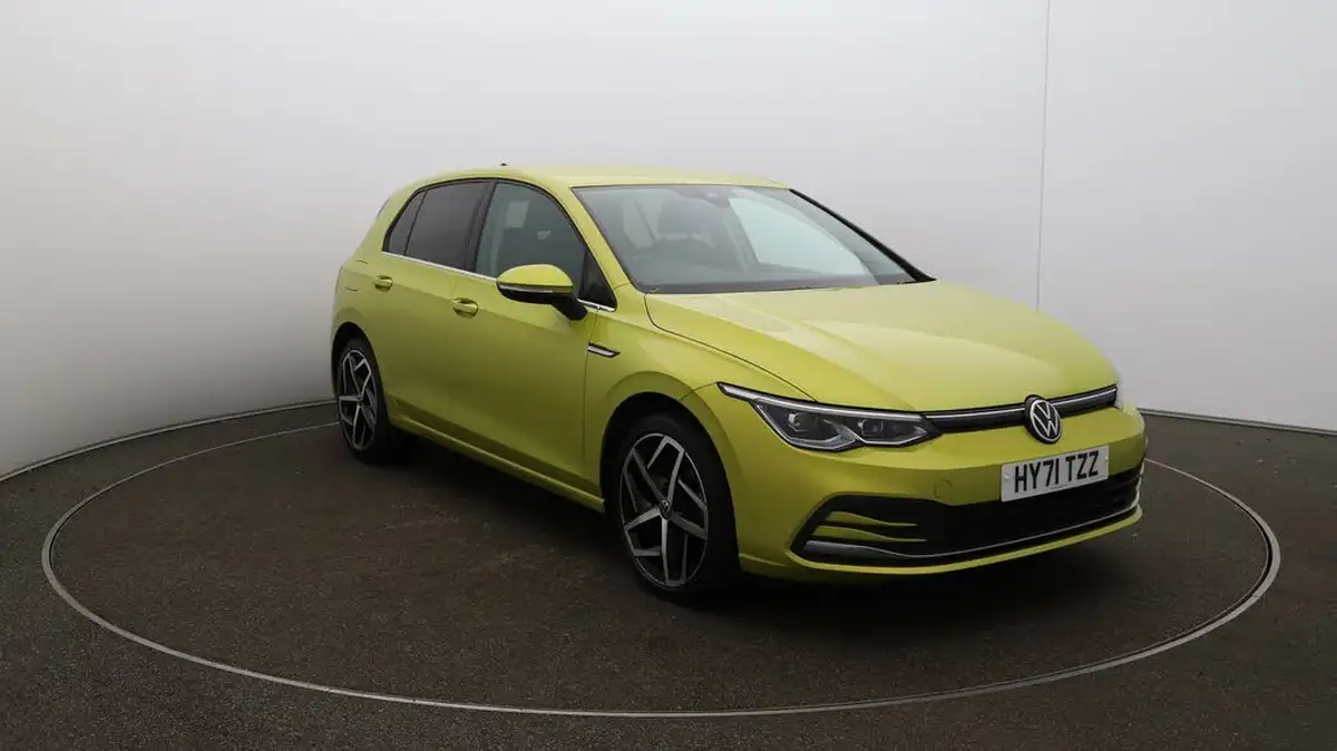 2021-volkswagen-golf-15-tsi-style-130ps-hatchback-big-35