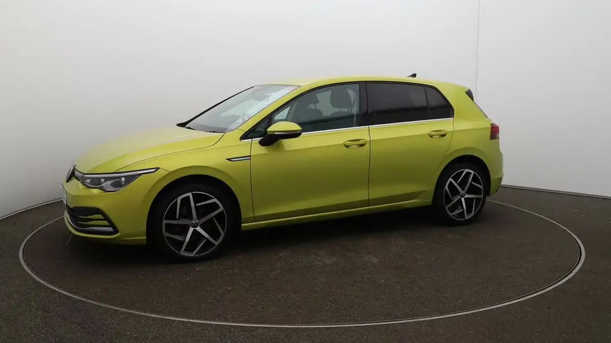 2021-volkswagen-golf-15-tsi-style-130ps-hatchback-big-59
