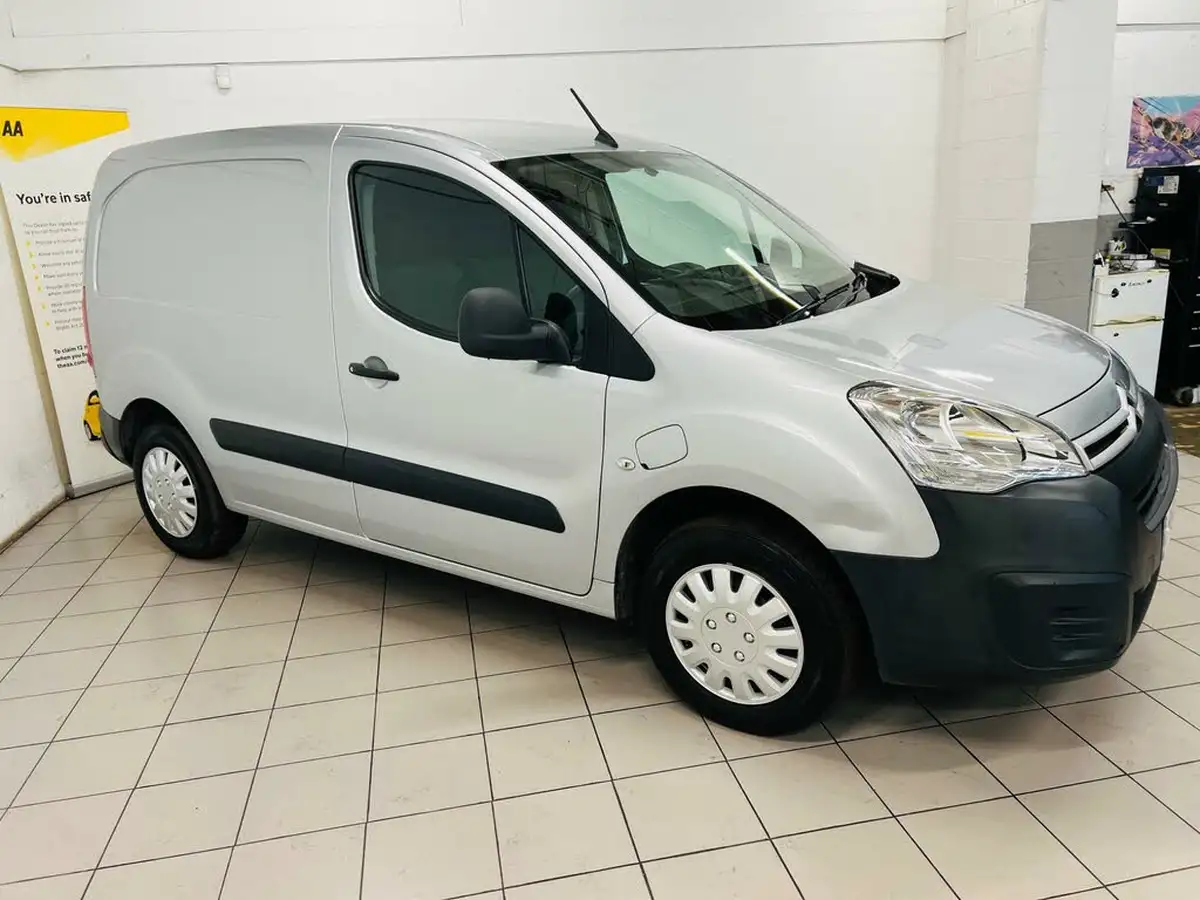 2018-citroen-berlingo-e-635-enterprise-big-1