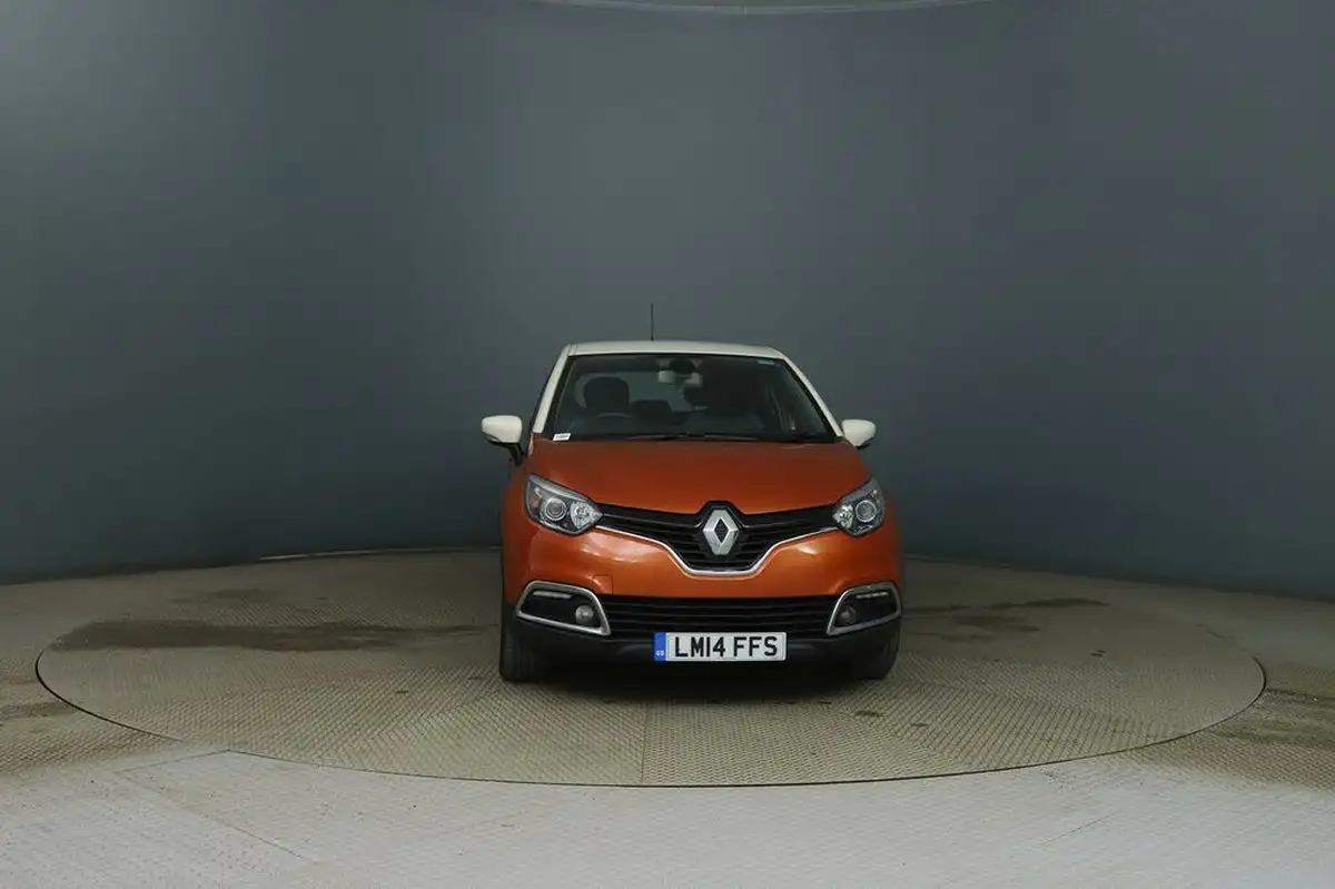 2014-renault-captur-15dci-dynamique-90bhp-ss-big-2