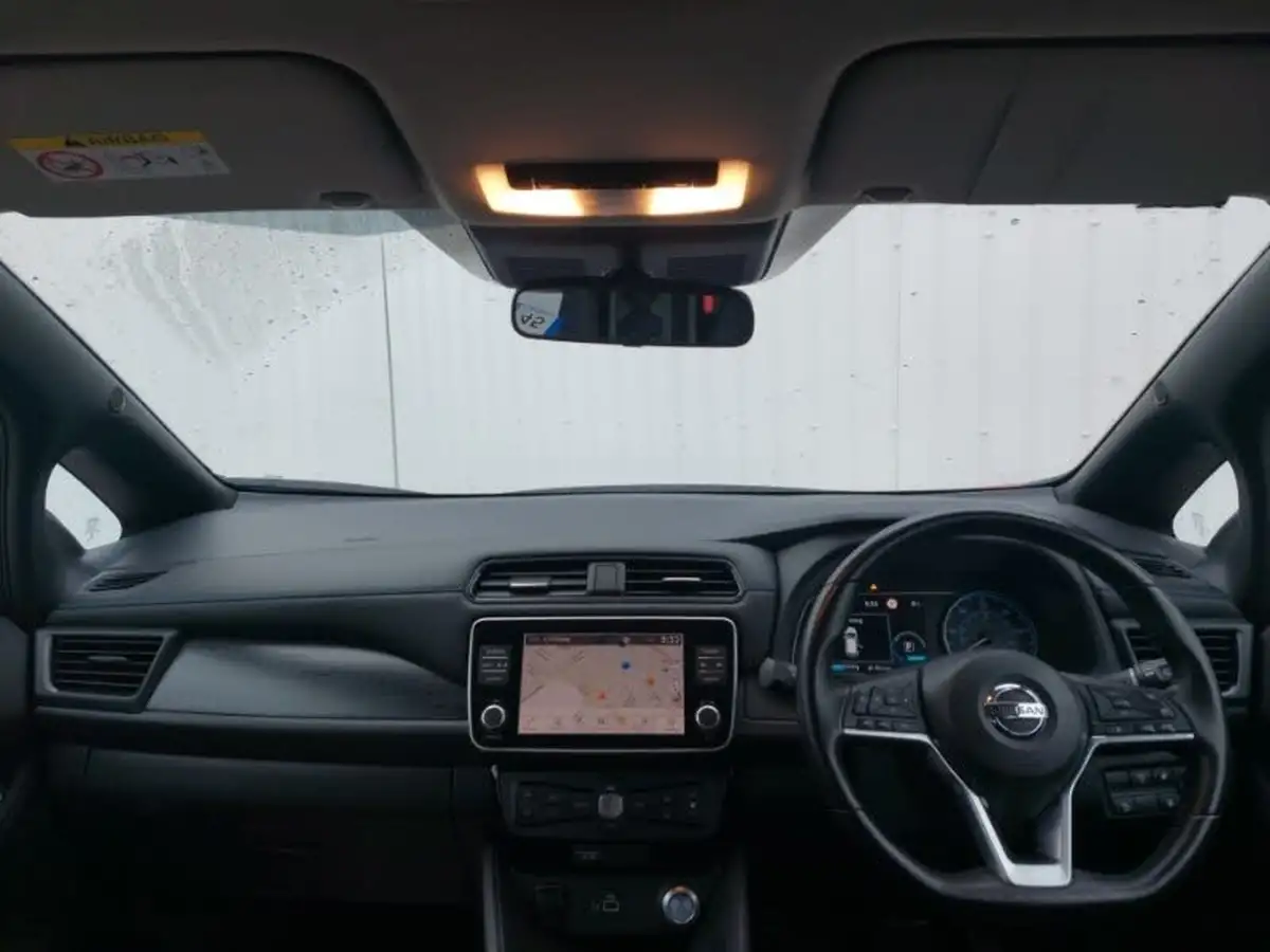2020-nissan-leaf-e-acenta-big-2