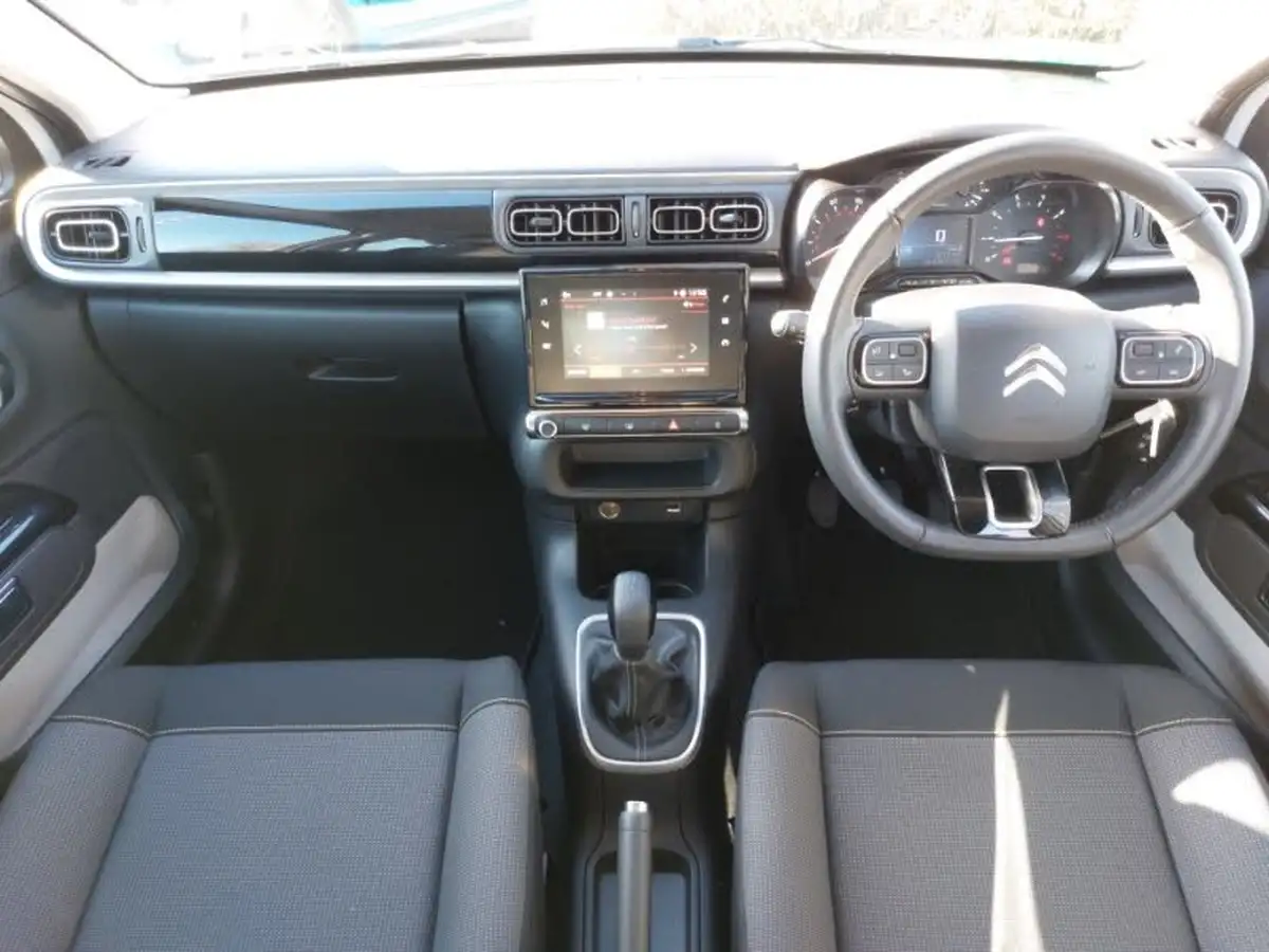 2020-citroen-c3-12-puretech-flair-83ps-big-2