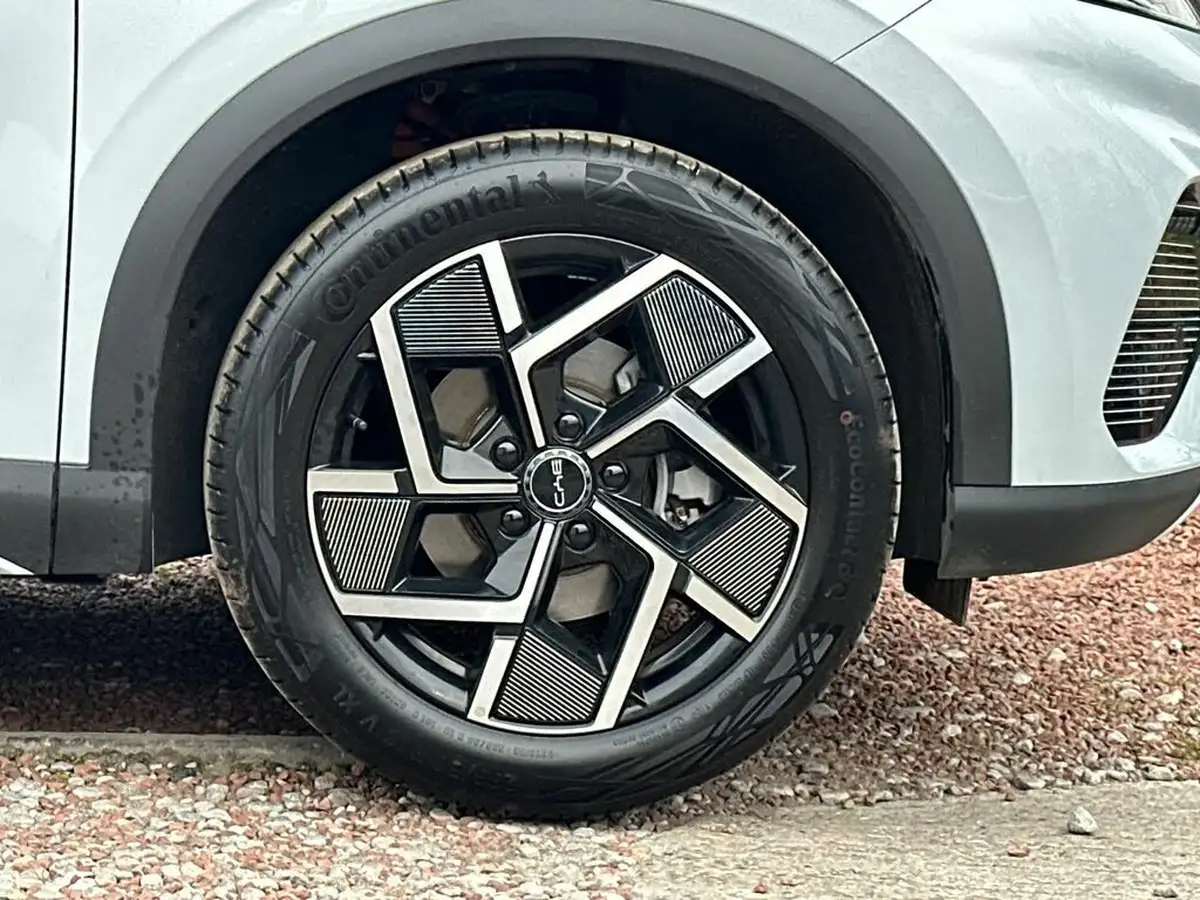 2024-byd-atto-3-e-comfort-big-14