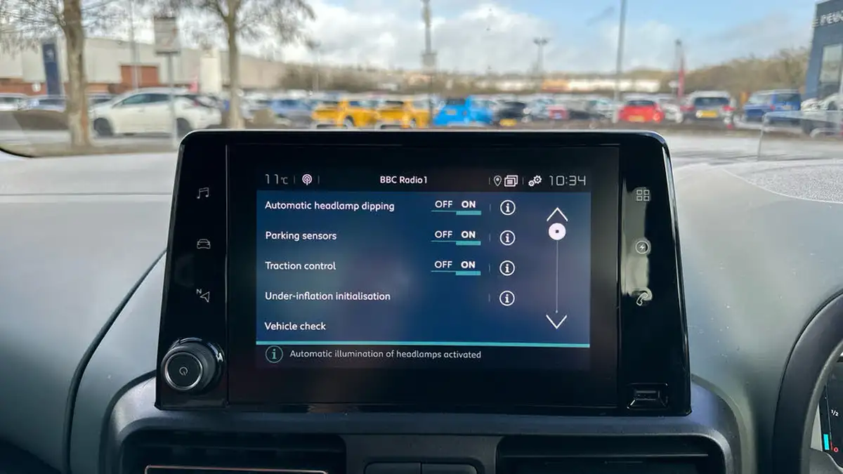 2022-citroen-berlingo-e-flair-xtr-m-size-big-29