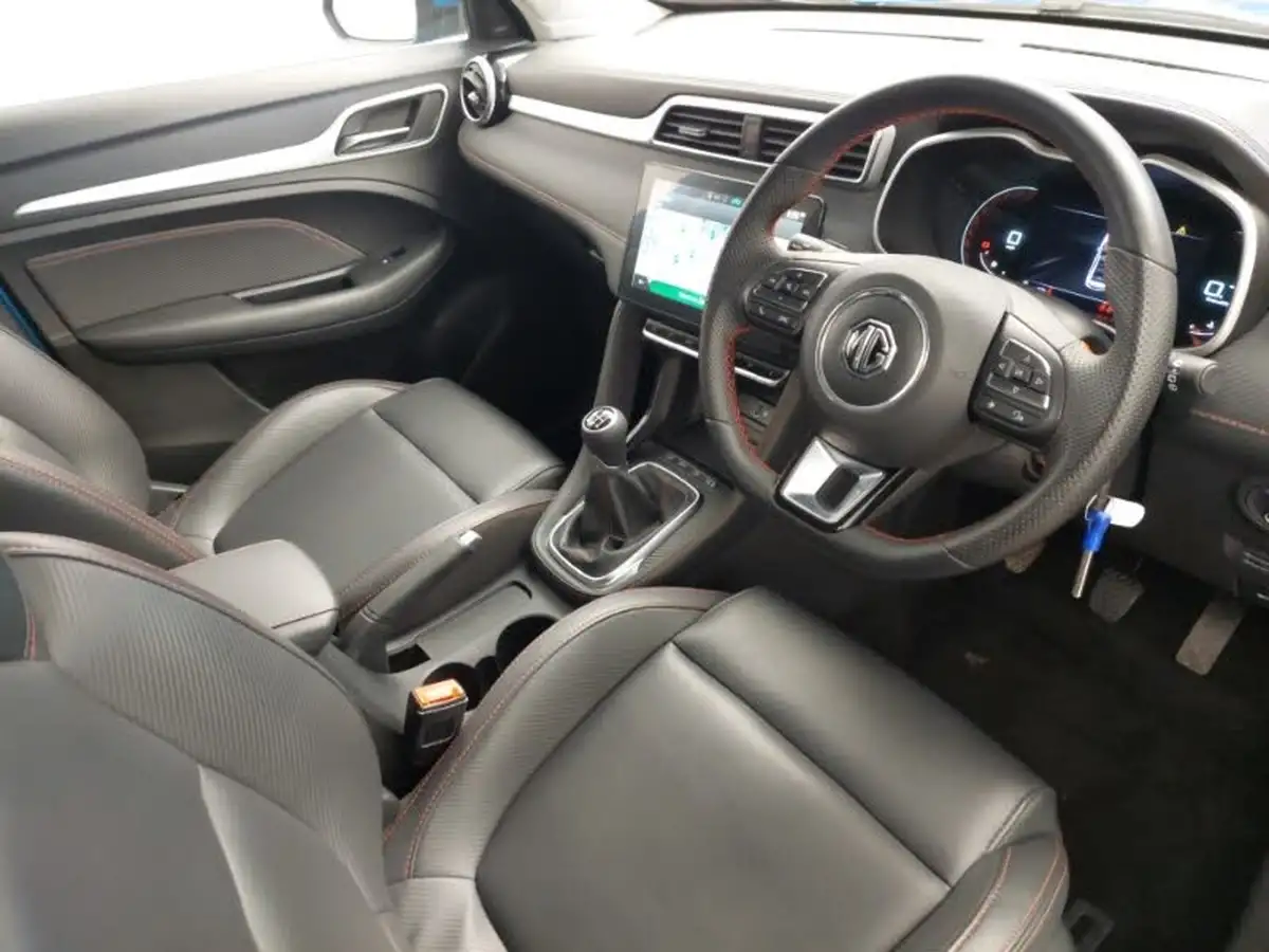 2023-mg-zs-suv-15-vti-tech-exclusive-big-12