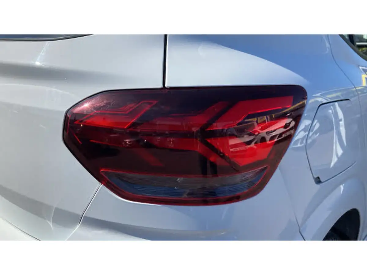 2021-dacia-sandero-10-sce-essential-big-27