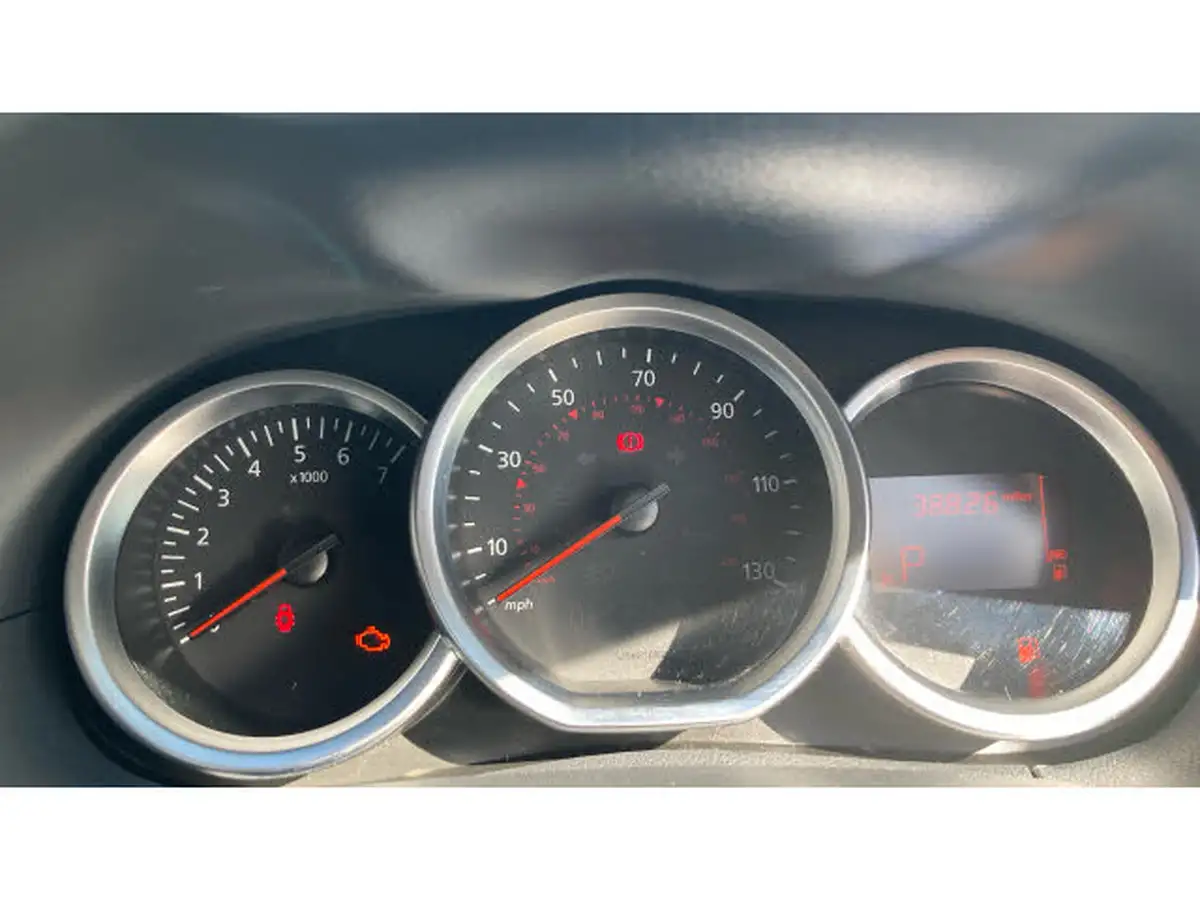 2017-dacia-duster-15dci-prestige-auto-big-28