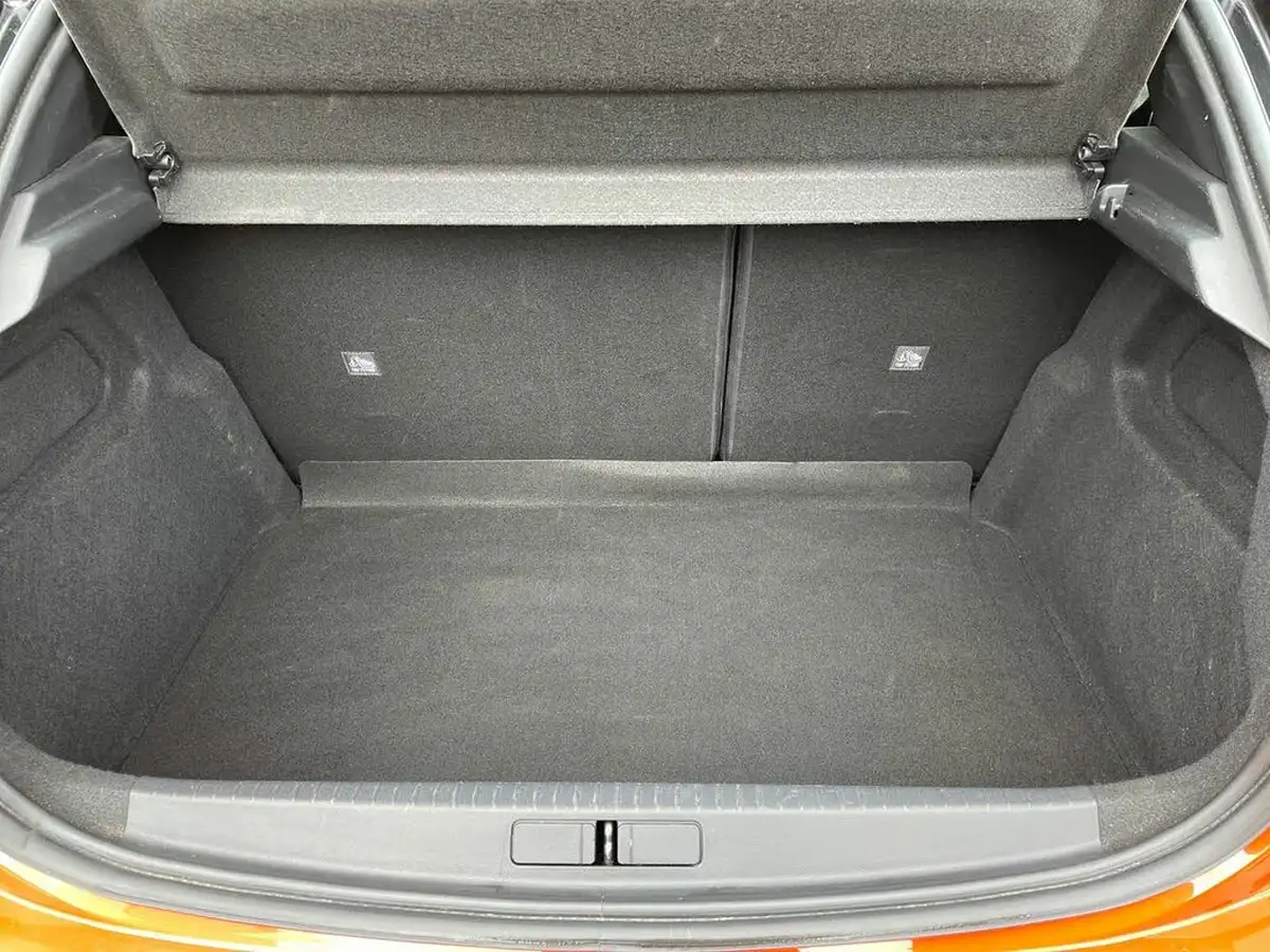 2021-vauxhall-corsa-12-turbo-sri-nav-premium-big-11