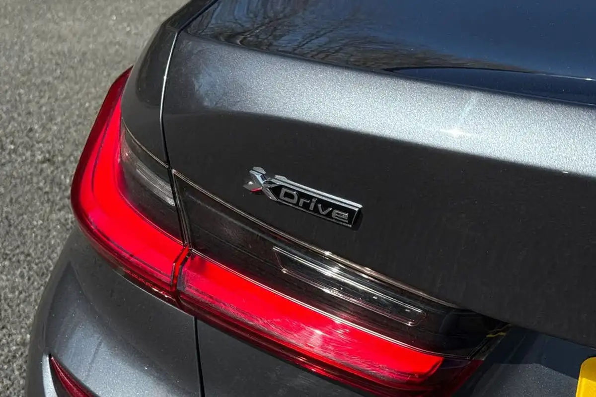 2021-bmw-3-series-20-320i-xdrive-m-sport-big-34