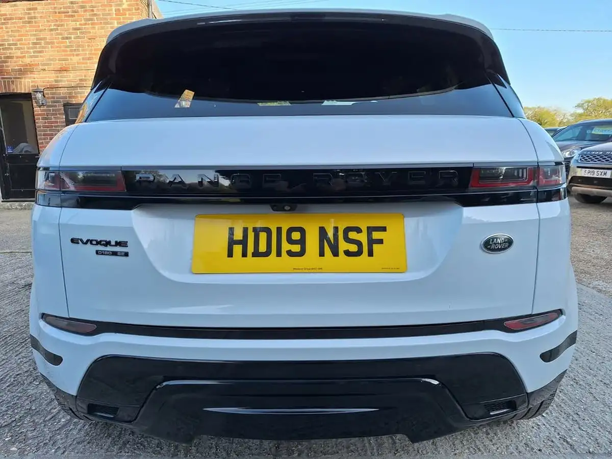 2019-land-rover-range-rover-evoque-20-d180-r-dynamic-se-big-6