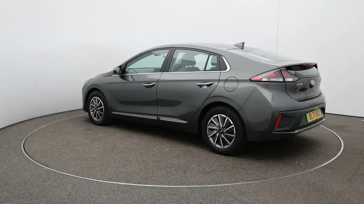 2022-hyundai-ioniq-e-premium-electric-big-5