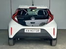 2024-toyota-aygo-x-10-vvt-i-pure-small-10