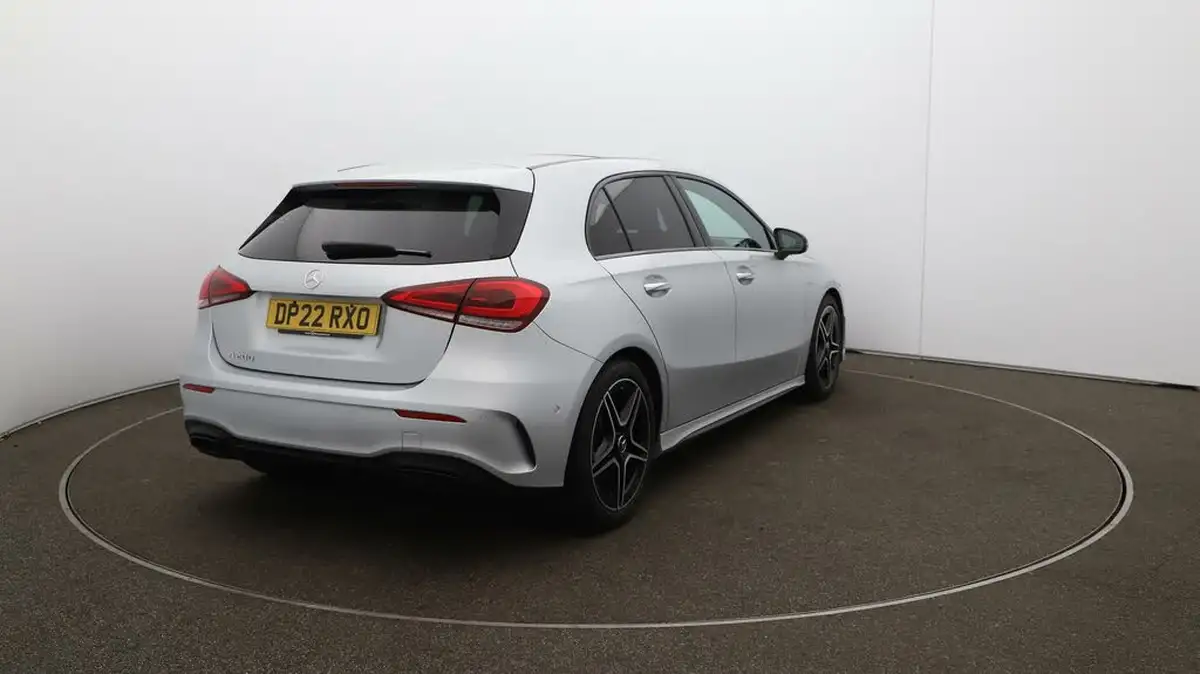 2022-mercedes-benz-a-class-13-a200-amg-line-premium-plus-edition-hatchback-5d-7g-dct-big-50