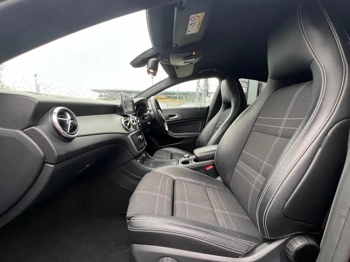2016-mercedes-benz-cla-21d-cla-220-sport-ss-coupe-4d-big-27