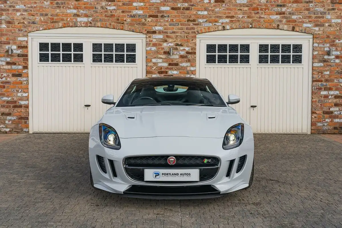 2016-jaguar-f-type-50-v8-sc-r-awd-coupe-big-1