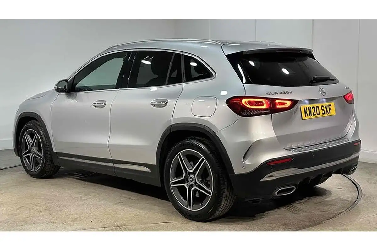 2020-mercedes-benz-gla-class-20d-gla-220d-amg-line-premium-plus-big-5