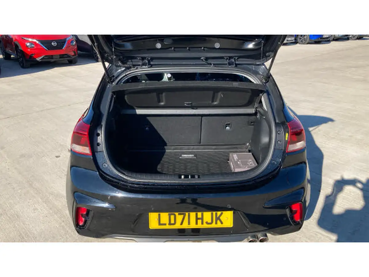 2021-kia-rio-10-t-gdi-gt-line-s-48v-dct-big-3