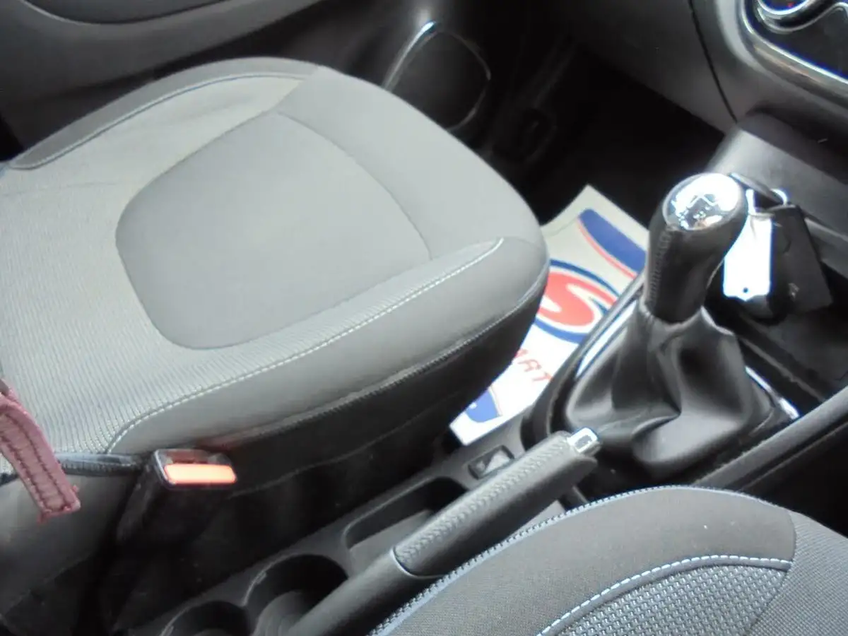 2015-renault-captur-15dci-dynamique-90bhp-energyss-big-14