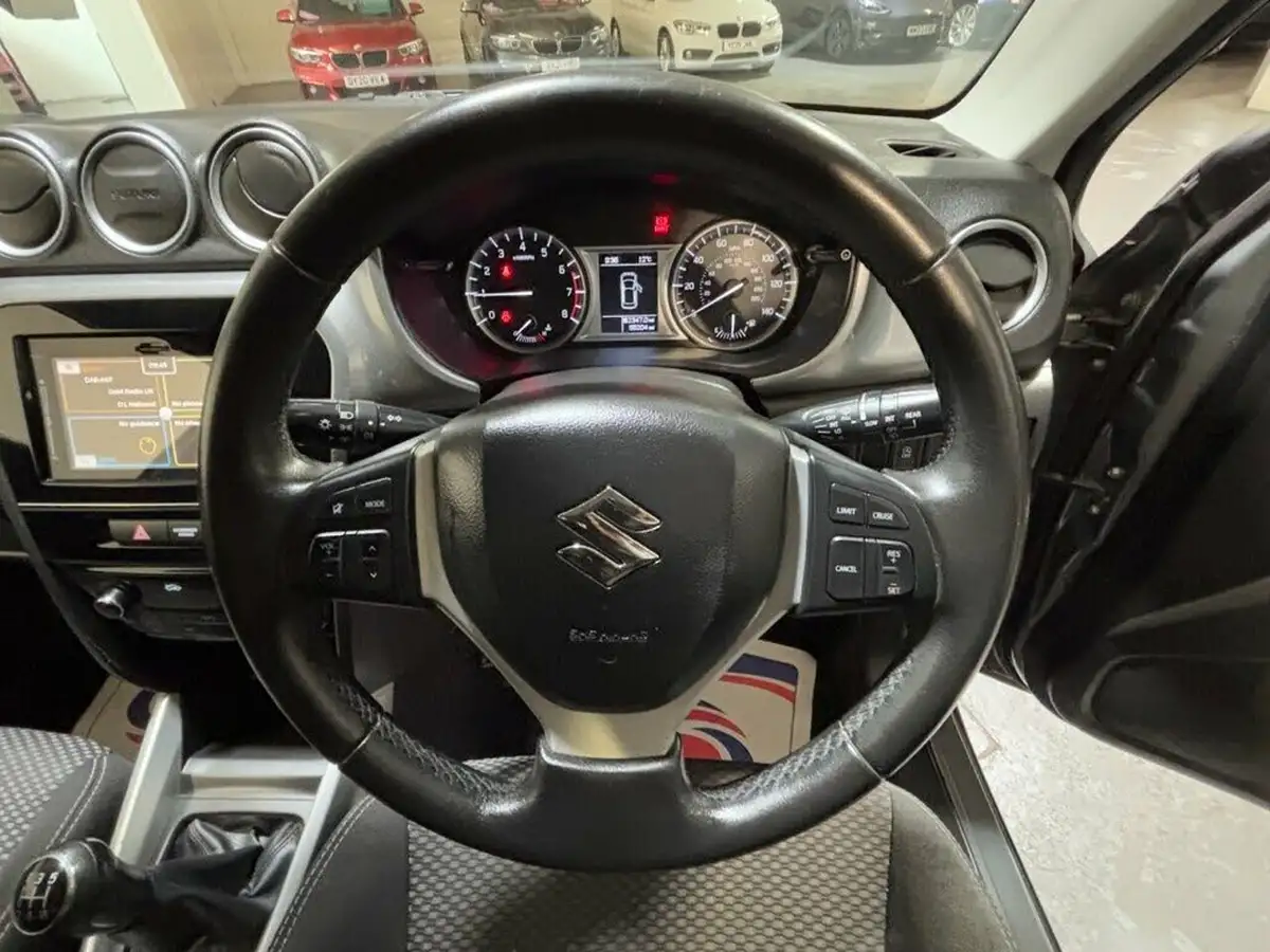 2017-suzuki-vitara-16-sz-t-big-19