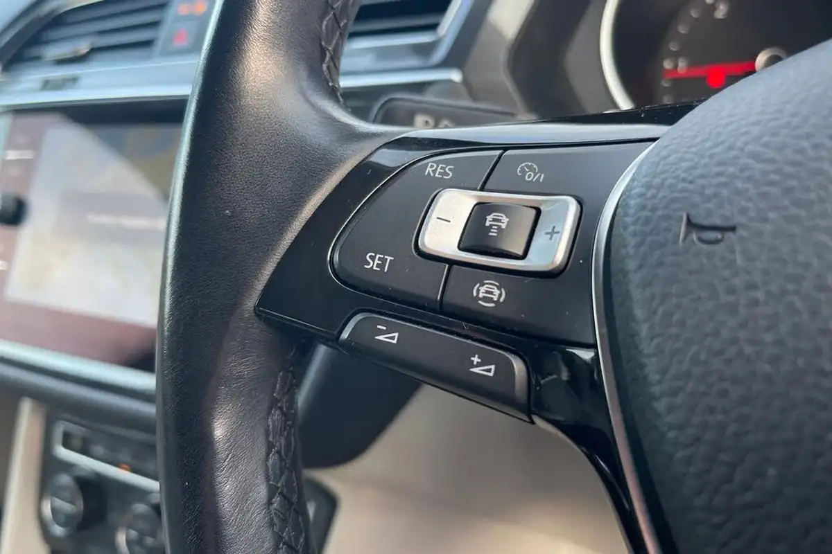 2019-volkswagen-tiguan-allspace-20tdi-match-150ps-4motion-dsg-big-30