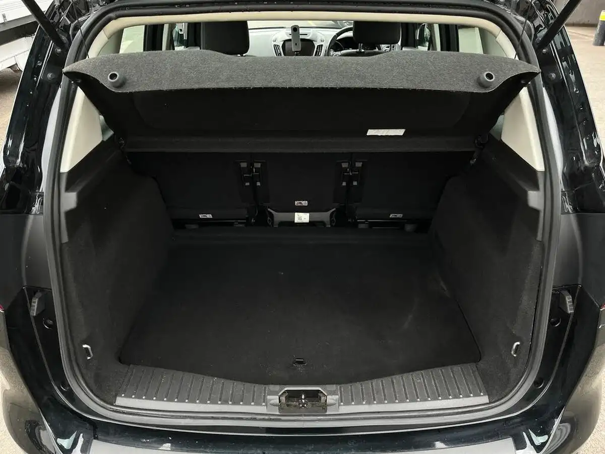 2018-ford-c-max-15tdci-titanium-powershift-big-9