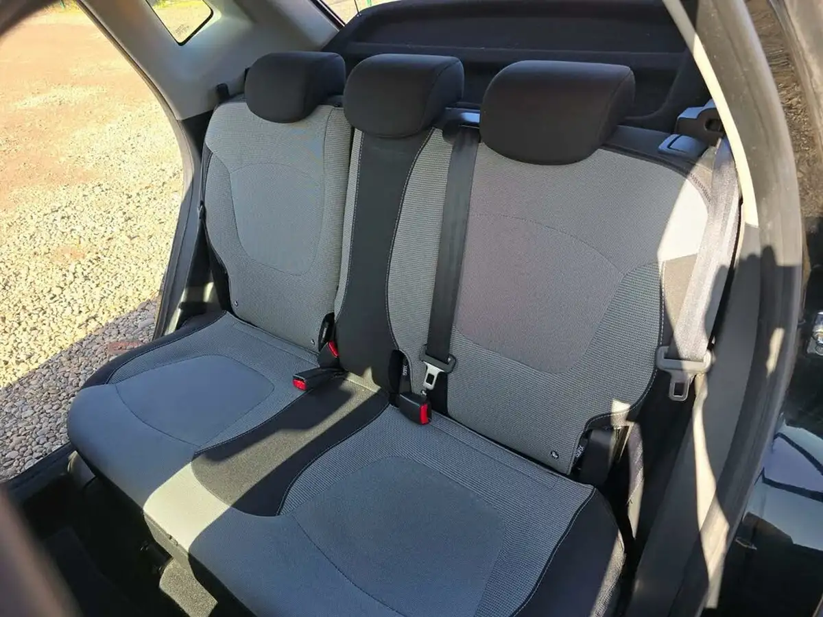 2015-renault-captur-15dci-dynamique-90bhp-energyss-big-26