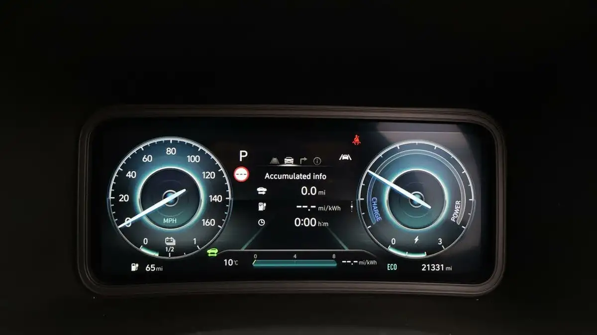 2023-hyundai-kona-e-ultimate-204ps-64kwh-105kw-obc-big-10