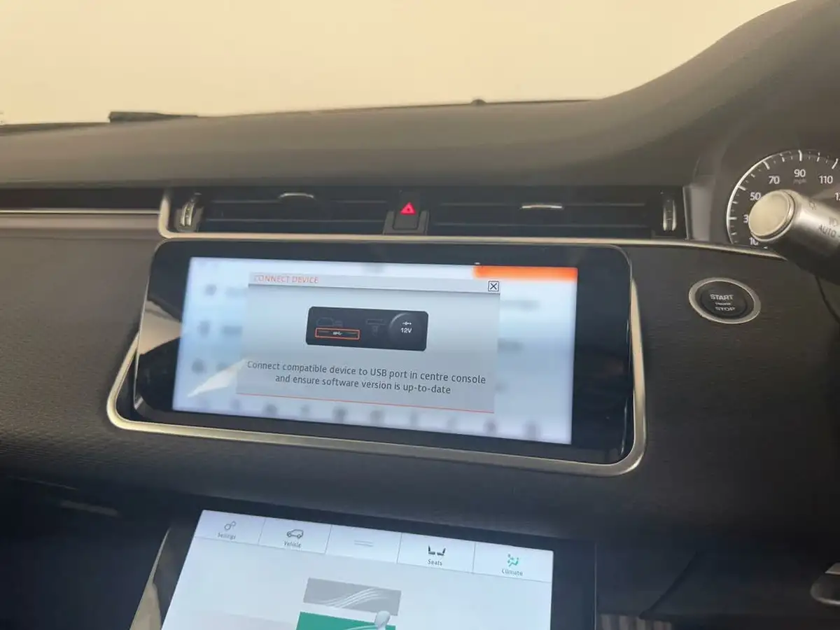 2019-land-rover-range-rover-evoque-20-p200-s-big-49
