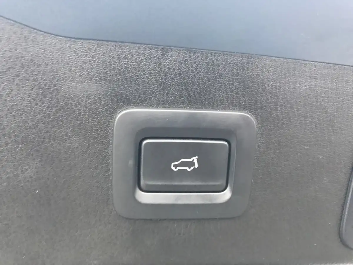 2021-mazda-cx-5-20-kuro-edition-big-7