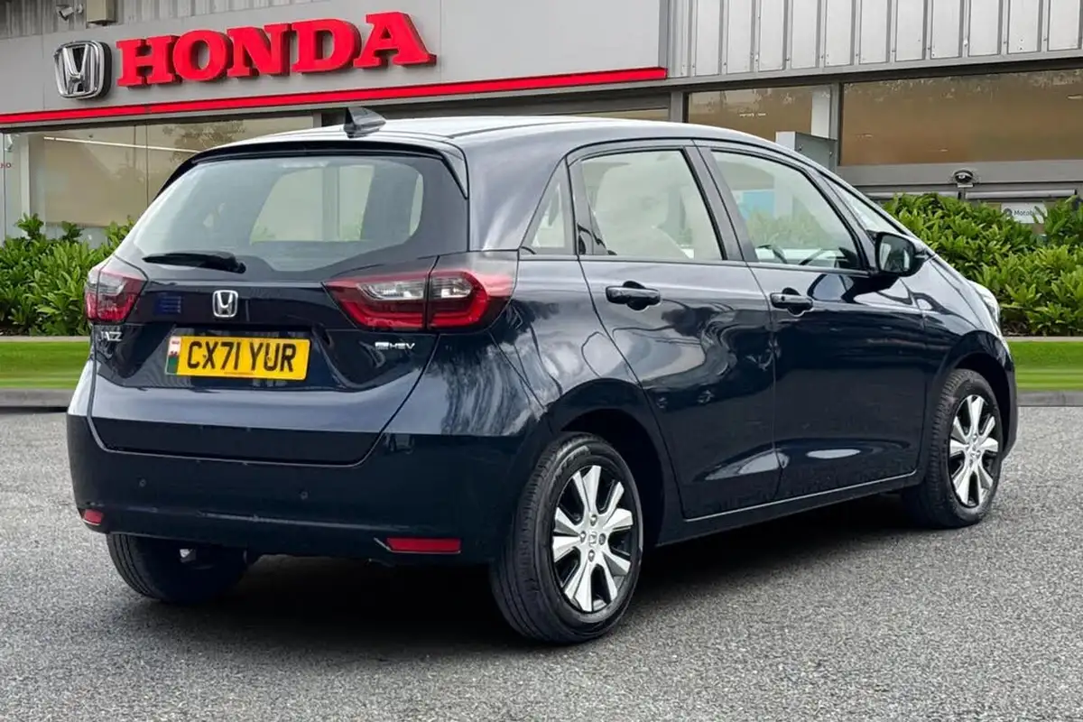 2022-honda-jazz-15-i-mmd-sr-109ps-big-7